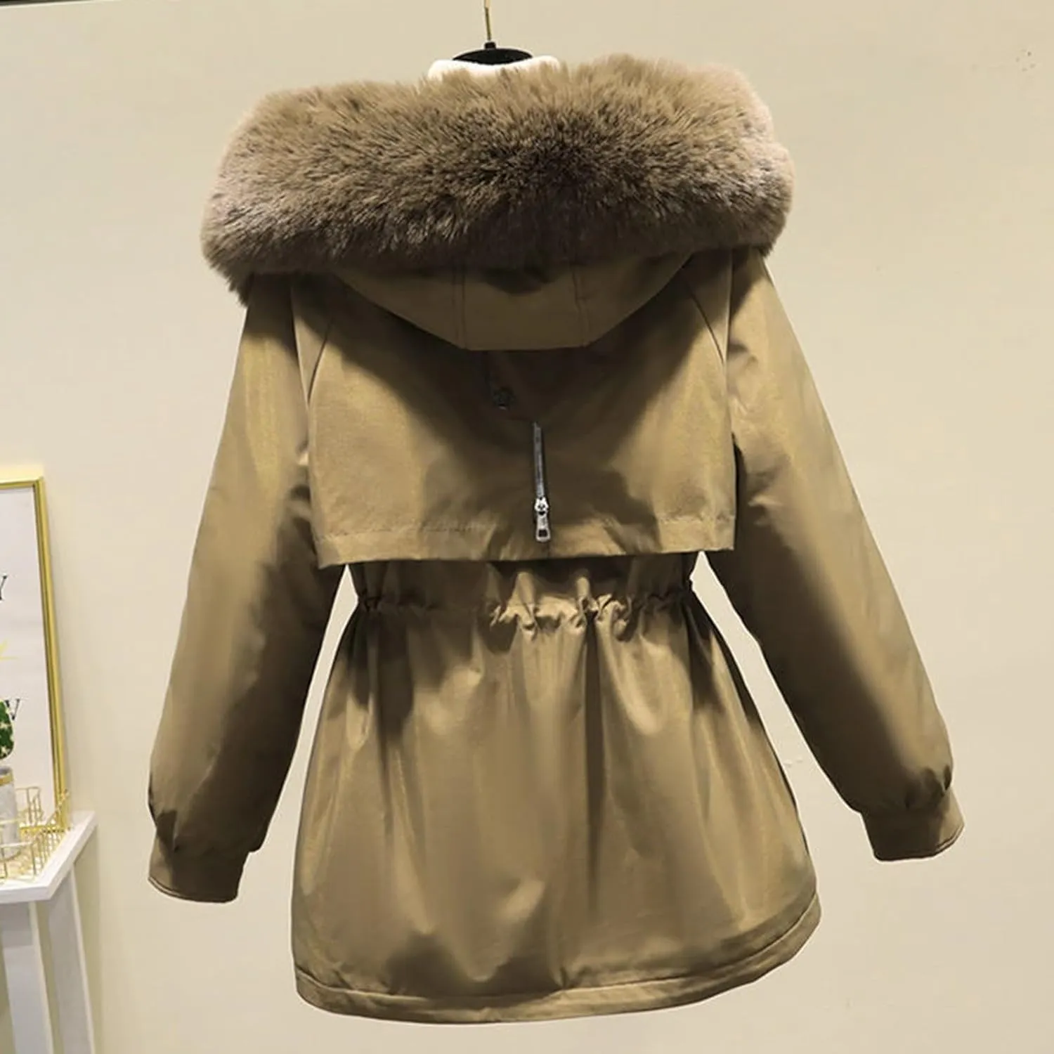 Womens 2024 Winter Fashion Cropped Coats Casual Warm Hood Puffer Jacket Elegant Long Sleeve Waist Cinching Down Coat