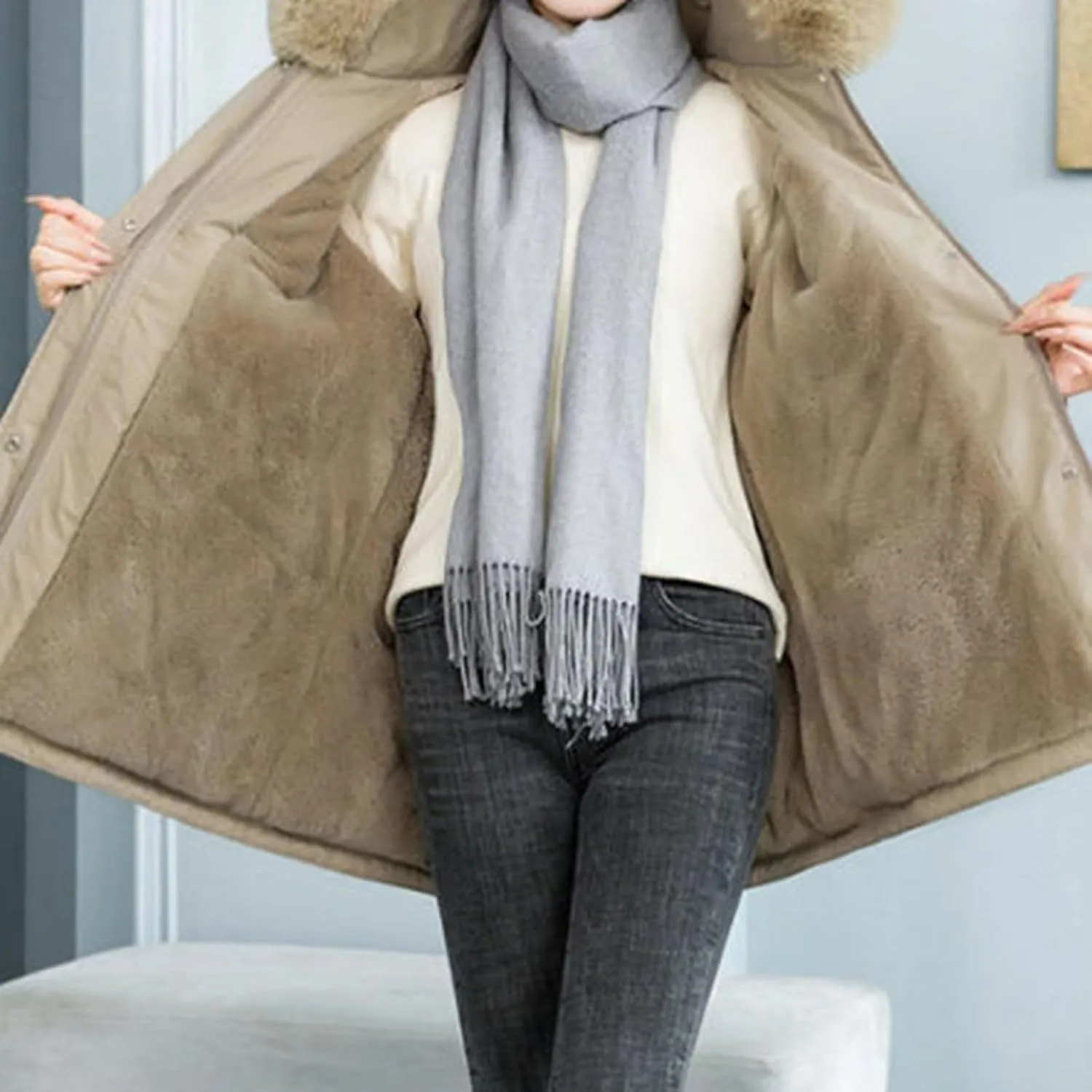 Womens 2024 Winter Fashion Cropped Coats Casual Warm Hood Puffer Jacket Elegant Long Sleeve Waist Cinching Down Coat